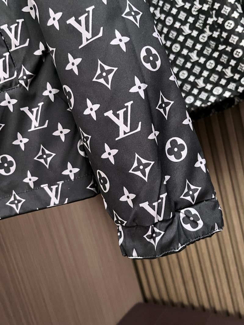 Louis Vuitton Outwear